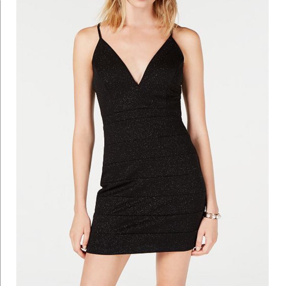 Lace bodycon dress